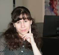 Графический дизайнер. Высшее образование по специальности, опыт работы 2 года