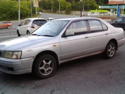 Nissan Bluebird. �������, 4wd, 1.8, ������ ����