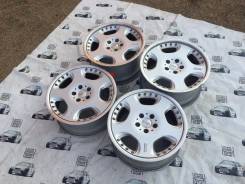 OZ Racing. 8.0/9.0x18, 5x114.30, ЦО 71,0 мм.