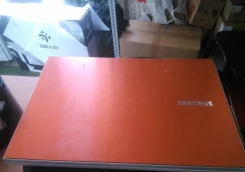 Samsung 300V5A