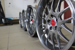 Hot Stuff Stich Legzas M700. 9.0x18", 5x114.3, ET35 ����