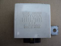 Блок управления стеклоочистителем,85940-95J02