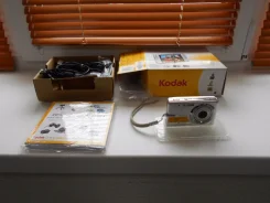 Kodak Easyshare. 8 - 8.9 ��, ���: 3� ����