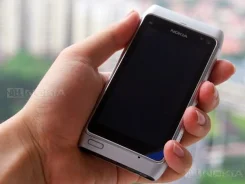 Nokia N8-00 ����