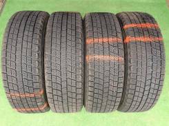 Bridgestone ST20. Зимние, без шипов, 2011 год, износ: 5%, 4 шт