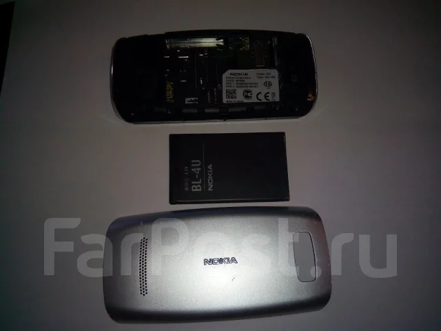 Nokia Asha 305 ����