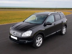Nissan Qashqai+2. ��� ����� �� ������-��������� ����