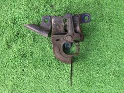 Замок капота. Subaru Legacy, BE5, BH9, BH5, BES, BHC, BE9, BEE, BHE Двигатели: EJ254, EJ204, EJ202, EJ201, EJ208, EZ30D, EJ206