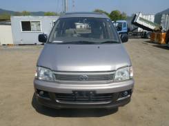 Радиатор кондиционера. Toyota Noah