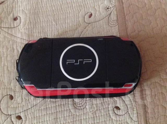 Sony PlayStation Portable 3000 ����