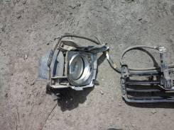 Фара противотуманная. Toyota Land Cruiser, URJ202 Toyota Previa Toyota Estima, AHR20 Toyota RAV4 Двигатели: 1URFE, 2AZFXE