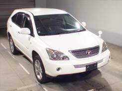 Toyota Harrier. MHU38