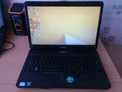 eMachines E725. 2,2����, ��� 3072 ��, ���� 250���, WiFi: 1, Bluetooth: 1, ����������� �� 1��. ����