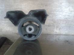 Подушка двигателя. Mazda Bongo Friendee, SGLR Двигатель WLT