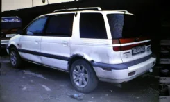 Mitsubishi Space Wagon