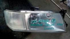 Фара. Mitsubishi Chariot Grandis, N84W Двигатель 4G64
