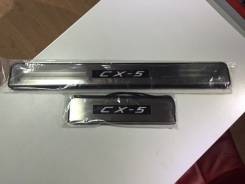 Порог пластиковый. Mazda CX-5. Под заказ