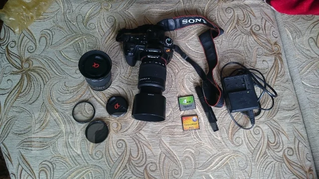 Sony Alpha DSLR-A350 ����