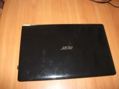 Acer Aspire 5755G. 2,9����, ��� 8 ��, ���� 750���, WiFi, Bluetooth, ����������� �� 2��. ����