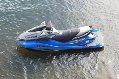 Kawasaki Ultra. 2010 ��� ����