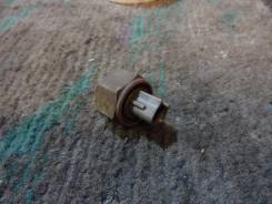 Датчик детонации. Toyota: Corona, RAV4, Altezza, Vista, Celica, Carina ED, Corona Exiv, Camry, MR2 Двигатель 3SGE