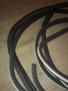 Уплотнитель двери. Nissan Cedric, HY33, MY33, PY33, HBY33, ENY33, Y33 Nissan Leopard, JHY33, JMY33, JHBY33 Nissan Gloria, MY33, PY33, Y33, HY33, HBY33...