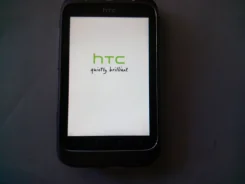HTC Wildfire S ����