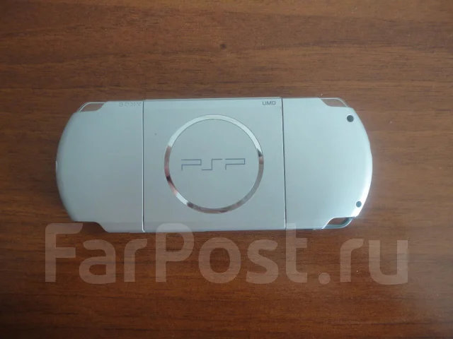 Sony PlayStation Portable 3000 ����