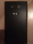 LG Optimus L7. �/�