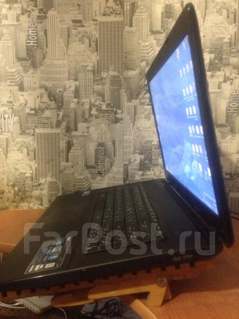 Asus X75VD-TY016H. 2,4����, ��� 6 ��, ���� 700���, WiFi: 1, Bluetooth: 1, ����������� �� 3��. ����