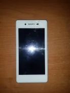Sony Xperia E3. �/�