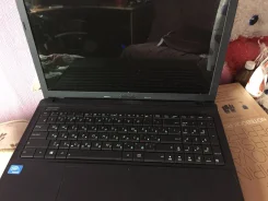Asus X55A-SX193H. 1,8����, ��� 2048 ��, ���� 320���, WiFi, ����������� �� 4��. ����