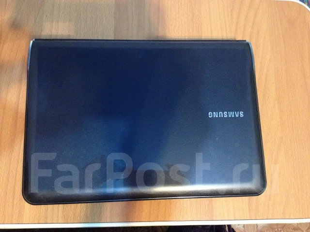 Samsung N210. 166����, ��� 1024 ��, ���� 217���, WiFi: 1, Bluetooth: 1, ����������� �� 7��. ����