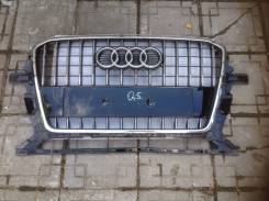 Решетка радиатора. Audi Q5, 8RB Двигатели: AAH, CDUC, CDUD, CGLC, CGLD, CGQB, CHJA, CJCA, CJCB, CJCD, CMGB, CNCB, CNCD, CNCE, CNHA, CNHC, CPMA, CPMB...