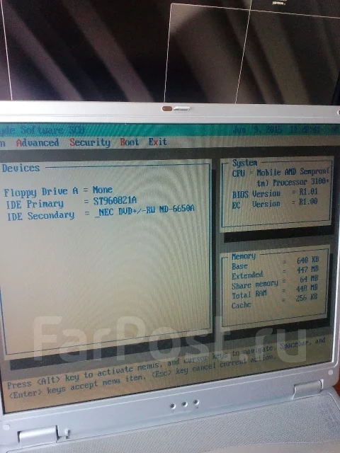 Fujitsu Siemens Amilo. 1,8����, ��� 512 ��, ���� 60���, WiFi: 1 ����