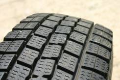 Dunlop DSV-01. Зимние, без шипов, 2011 год, износ: 10%, 4 шт