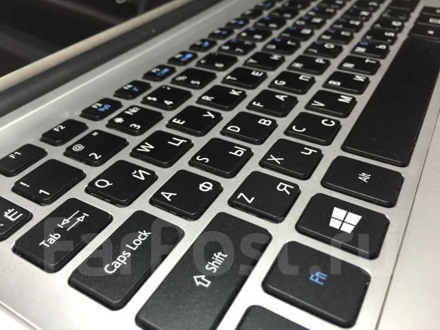 Acer Aspire V5. 14", 1,9����, ��� 4 ��, ���� 500���, WiFi: 1, Bluetooth: 1, ����������� �� 2��. ����