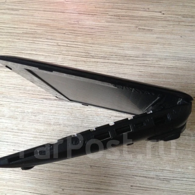 Asus Eee PC 1015P. ���� 465���, WiFi: 1, ����������� �� 8��. ����