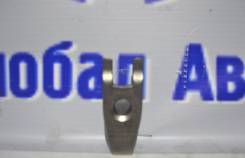 Кронштейн форсунки. Kia Grand Carnival Kia Carnival Kia Bongo Hyundai Terracan Двигатели: D4BB, J3