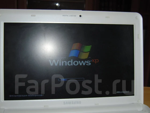 Samsung N130. 1,6����, ��� 1024 ��, ���� 152���, WiFi: 1, ����������� �� 5��. ����