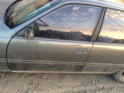Стекло боковое. Opel Omega