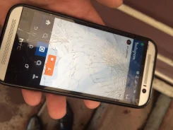 HTC One M8. �/�