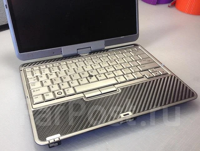 HP EliteBook. 1,6����, ��� 2048 ��, ���� 120���, WiFi: 1, Bluetooth: 1, ����������� �� 2��. ����