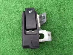 Ручка открывания бензобака. Subaru Legacy, BG7, BF7, BH9, BG9, BG3, BF3, BH5, BG5, BF5, BGA, BHC, BFA, BGC, BHE, BG2, BG4, BF4, BGB, BFB Subaru Legacy...
