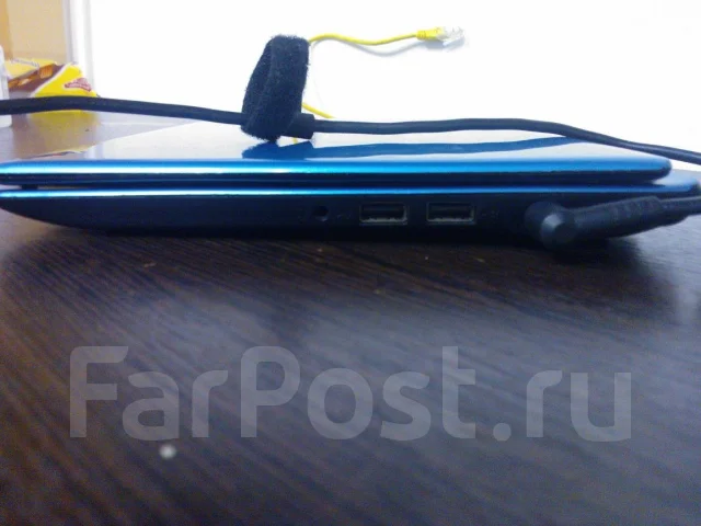 Acer Aspire One 756-877B1bb. 1,4����, ��� 2048 ��, ���� 500���, WiFi: 1, Bluetooth: 1, ����������� �� 5��. ����