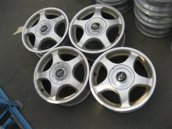 RTX Aura. 6.5x15, 5x100.00, 5x114.30, ET45, ЦО 73,1 мм.