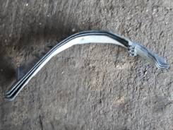 Защита горловины топливного бака. Toyota Corolla, NZE120, NZE121, NZE121G Toyota Corolla Fielder, NZE121G, NZE120, NZE121 Двигатели: 2NZFE, 1NZFE