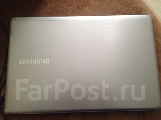 Samsung 510R5E-S04. 2,6����, ��� 6 ��, ���� 750���, WiFi: 1, Bluetooth: 1, ����������� �� 2��. ����