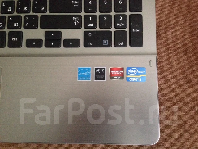 Samsung 510R5E-S04. 2,6����, ��� 6 ��, ���� 750���, WiFi: 1, Bluetooth: 1, ����������� �� 2��. ����