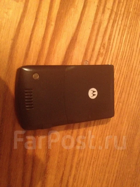 Motorola RAZR V3 ����